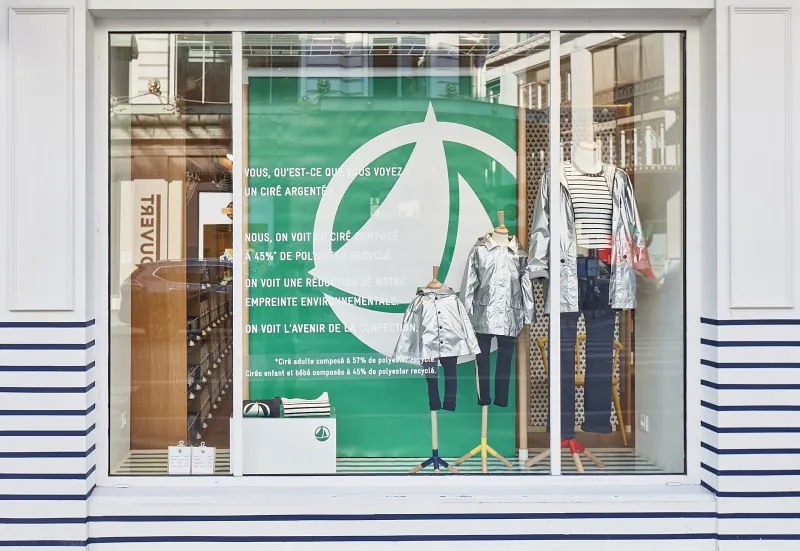 Petit Bateau - Vitrine ciré